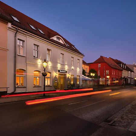 Ratskeller Hotel Lindow Buitenkant foto